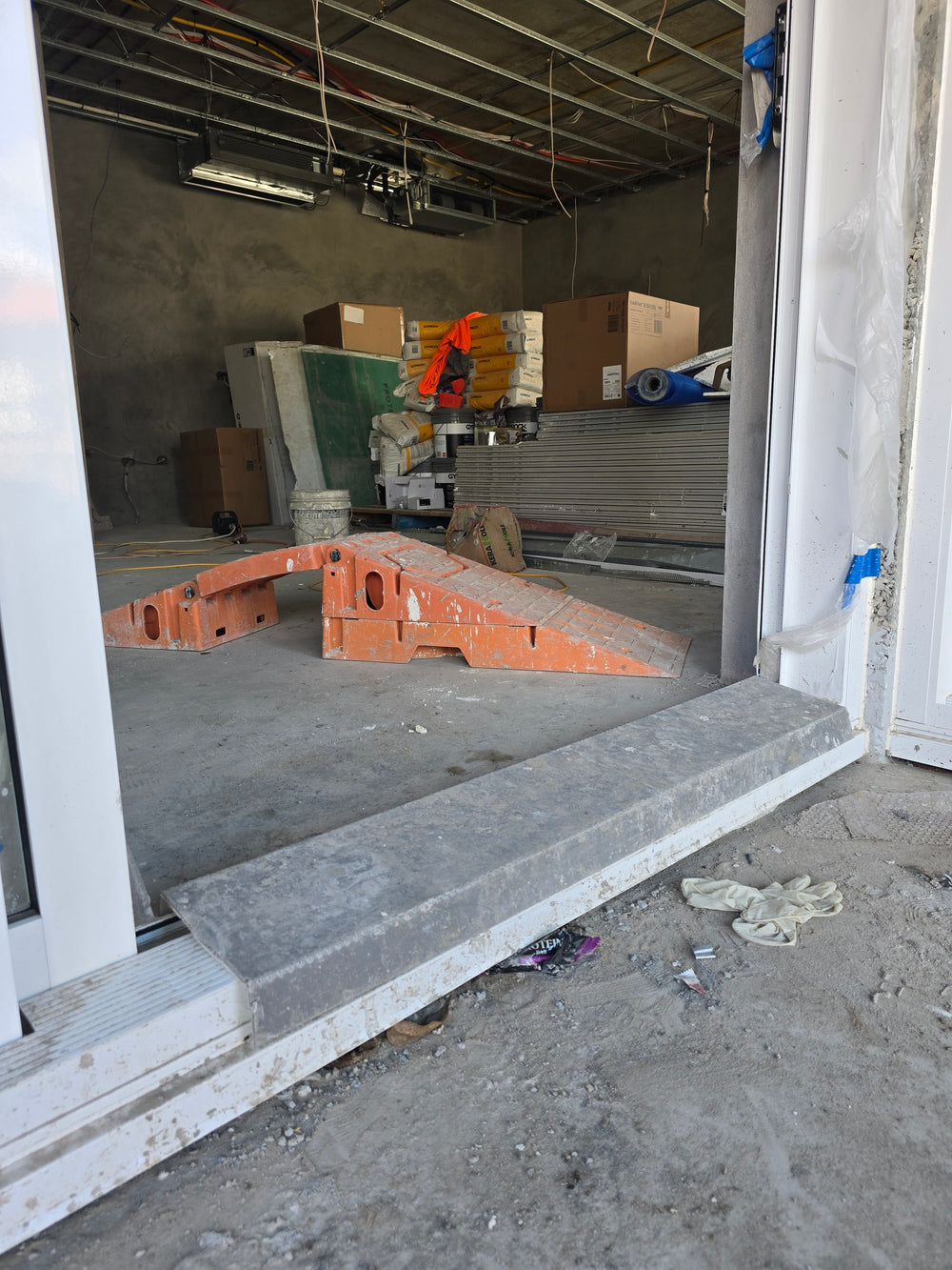 Hard Shell Threshold Covers